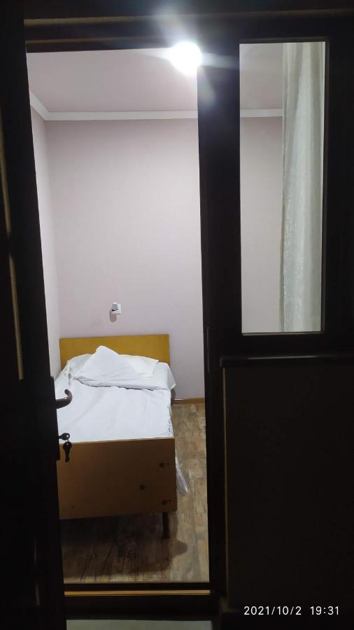 Verishen Guest House B&B Goris Buitenkant foto