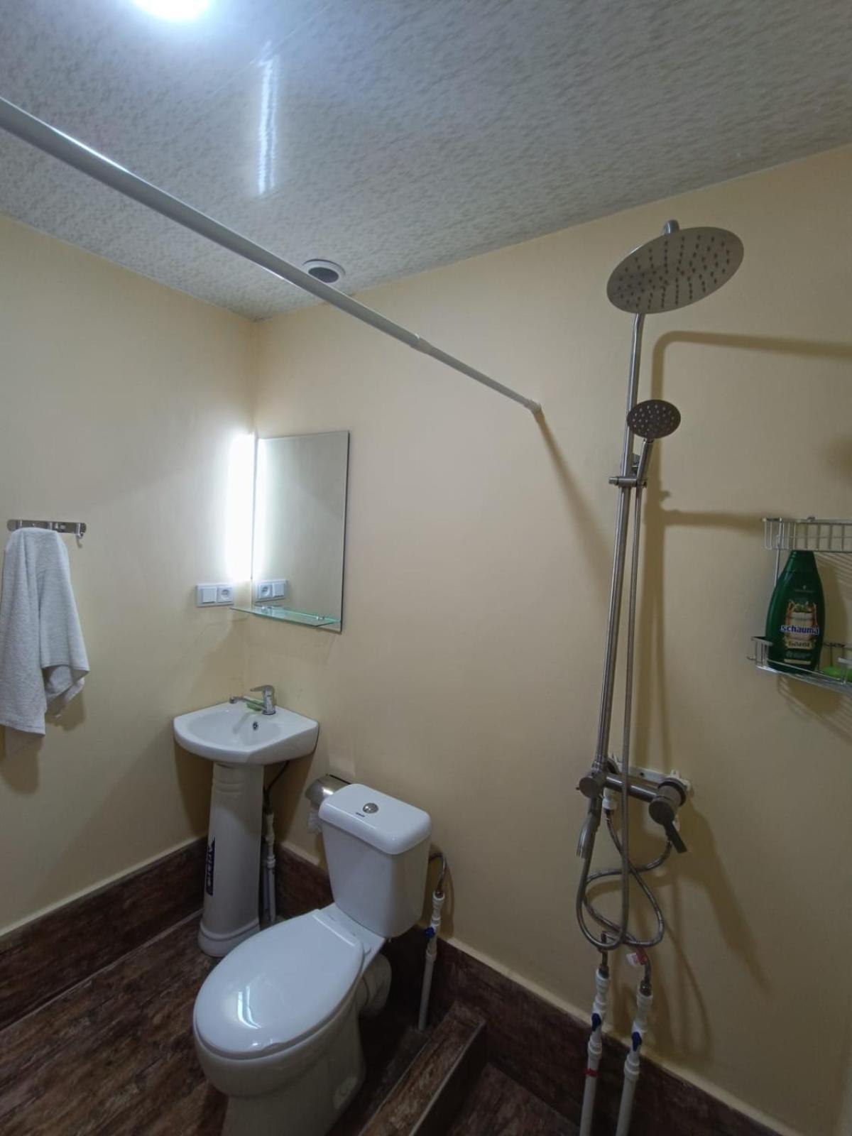 Verishen Guest House B&B Goris Buitenkant foto