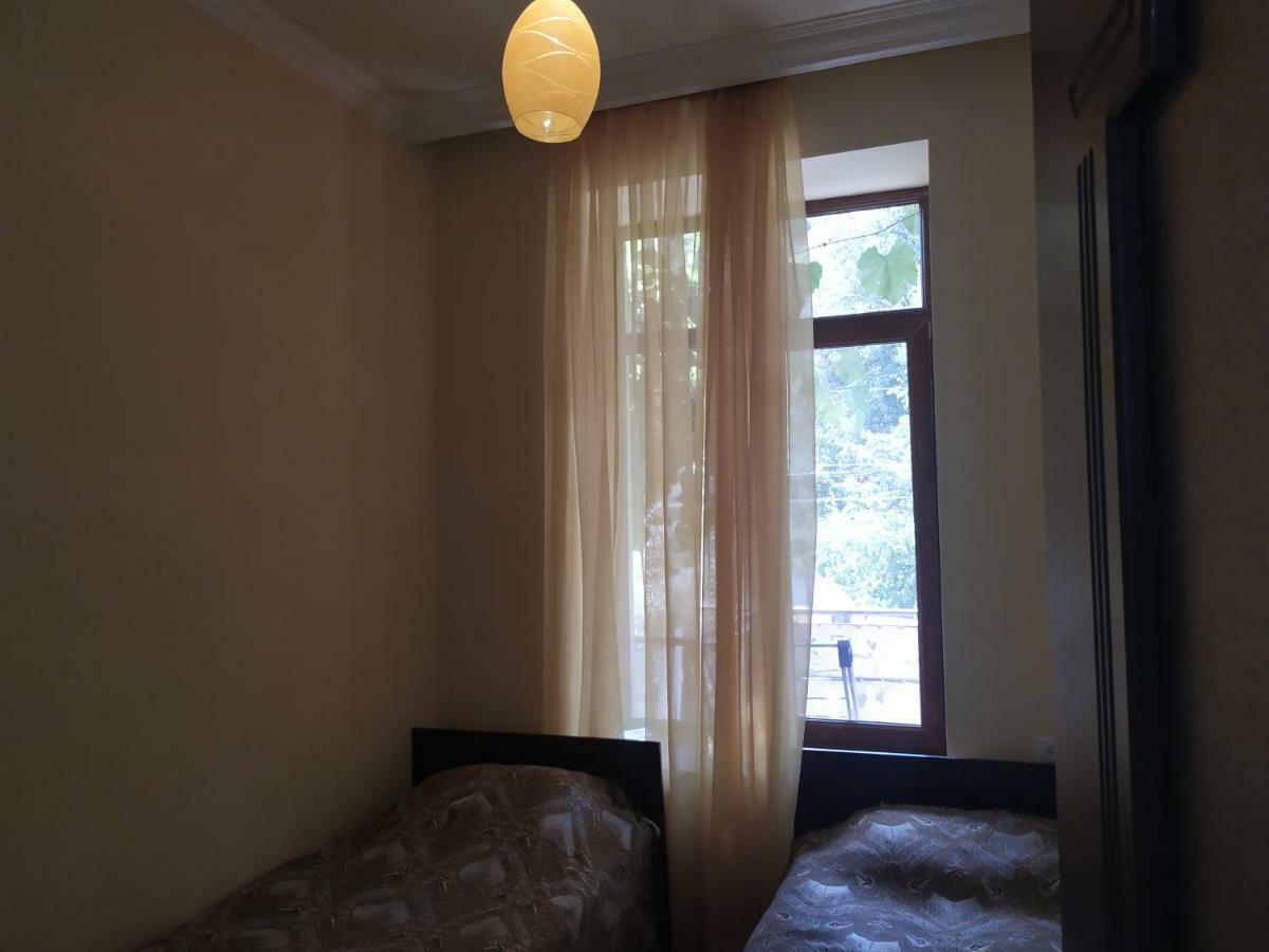 Verishen Guest House B&B Goris Buitenkant foto