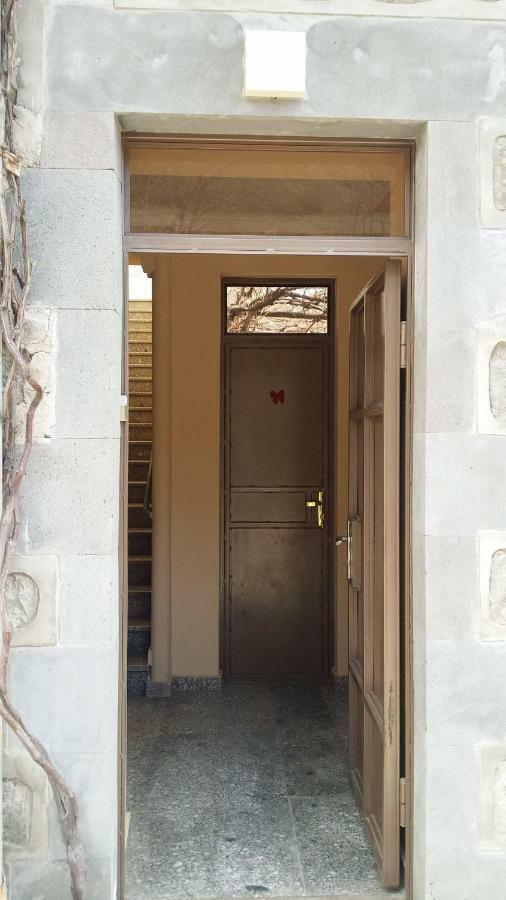 Verishen Guest House B&B Goris Buitenkant foto